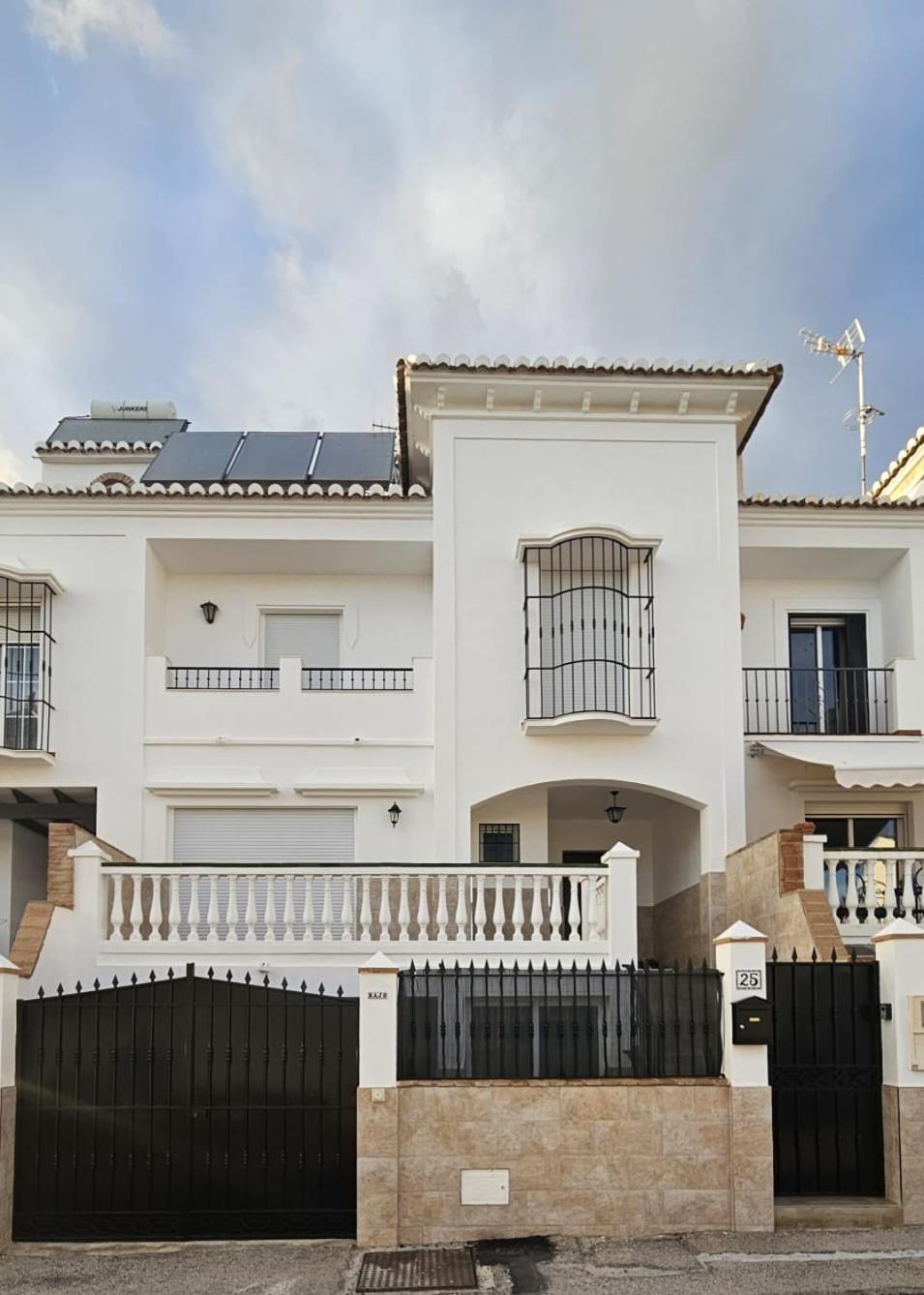 Villa Jara 25 Нерха Экстерьер фото
